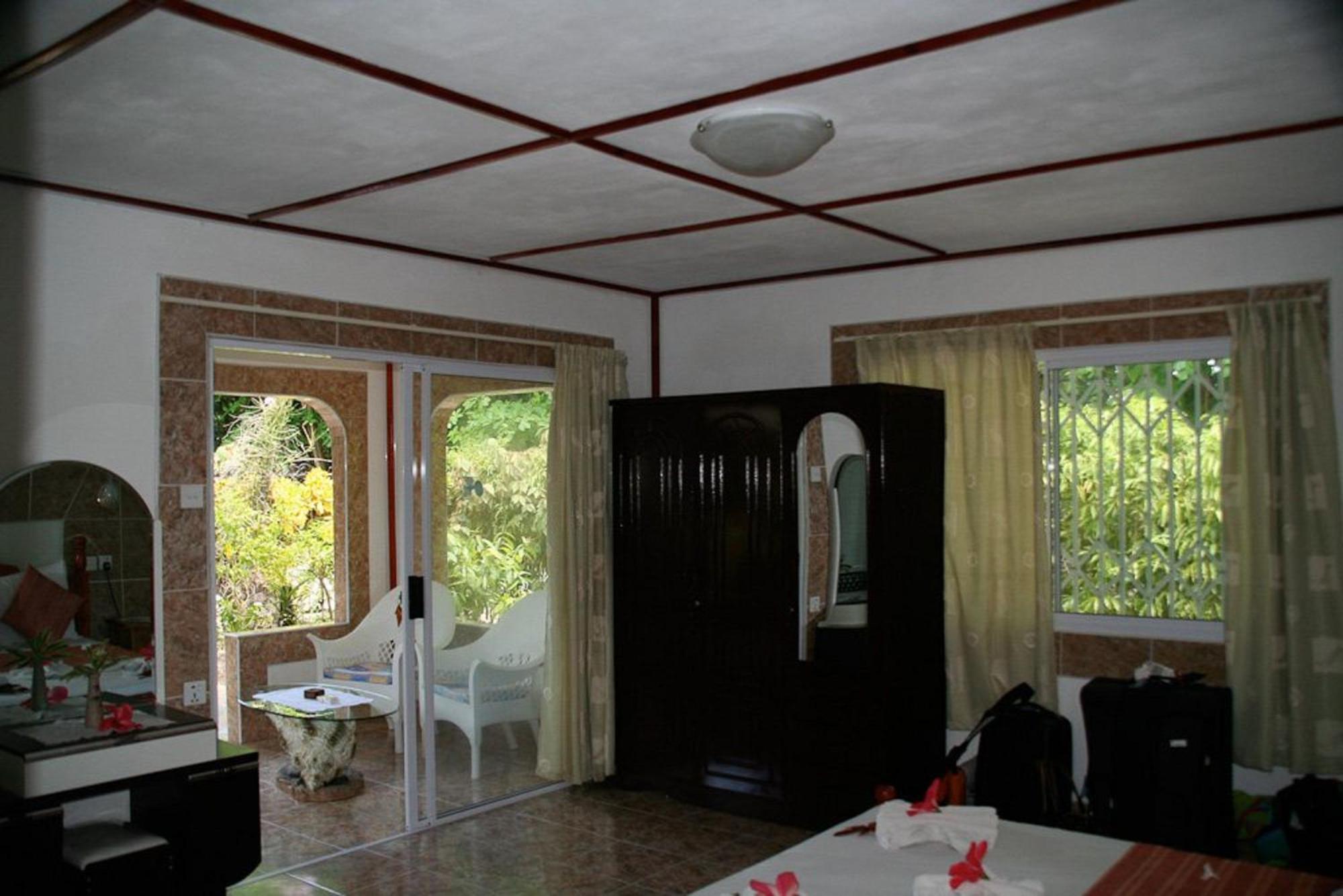 Rising Sun Guesthouse La Digue Quarto foto